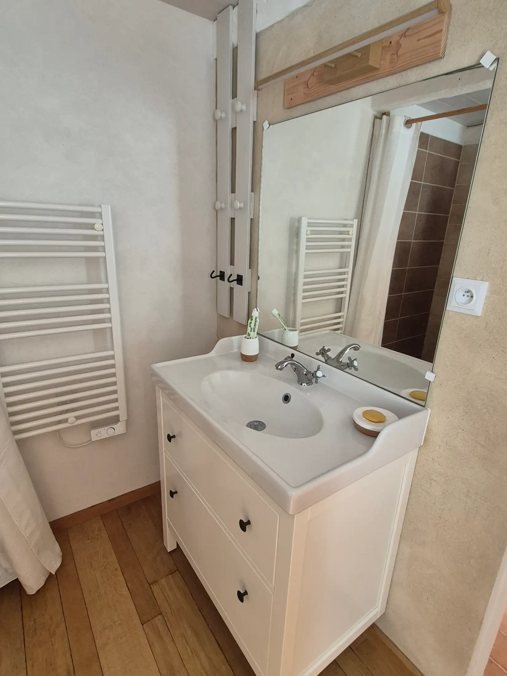 La salle d'eau de la chambre d'hôtes